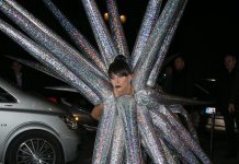 10 Lady Gaga looks that make her the queen of fashion