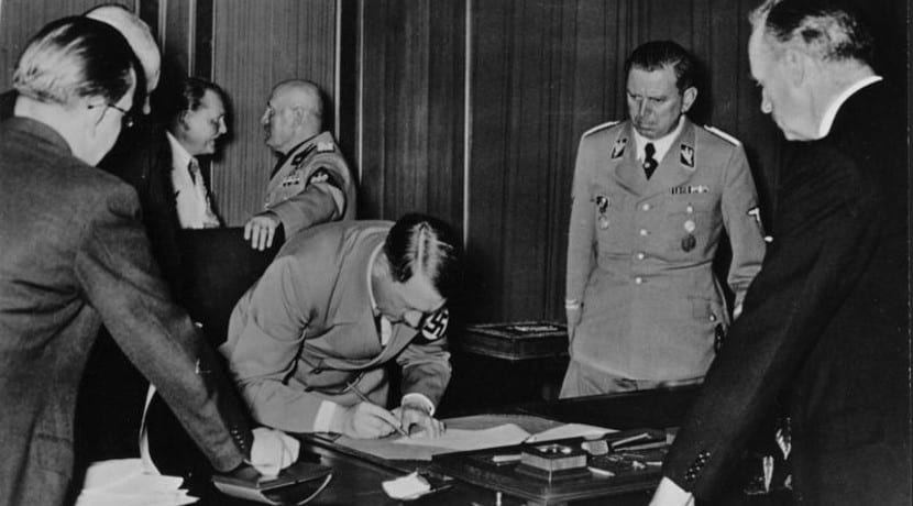 Adolf Hitler