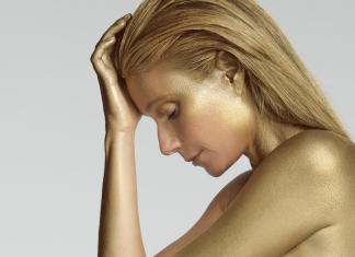 Gwyneth Paltrow celebrates her 50th birthday with a nude photo shoot