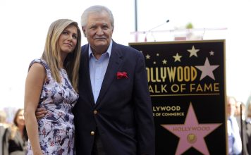 Jennifer Aniston mourns the death of her father, the historic soap opera actor John Aniston