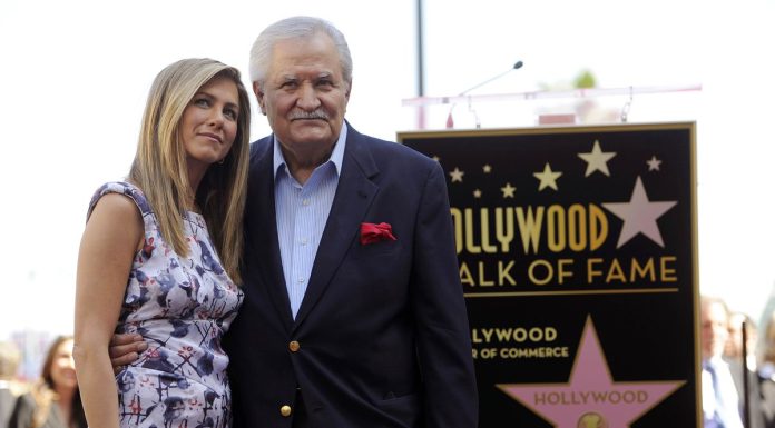 Jennifer Aniston mourns the death of her father, the historic soap opera actor John Aniston