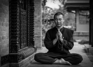 The 10 Best Yoga Books for you to release your stress