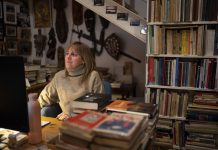 The alliance of rural bookstores with Correos to resist: “Amazon does not sell cheaper or better”